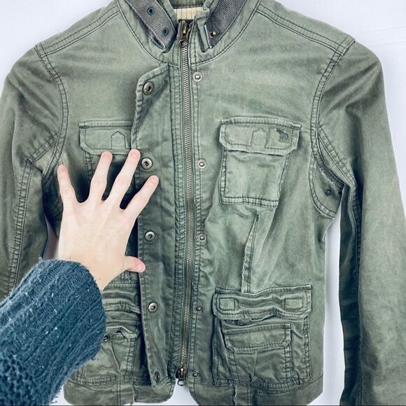 Abercrombie & Fitch Vintage Y2K Military Cargo Jacket. - Picture 4 of 9